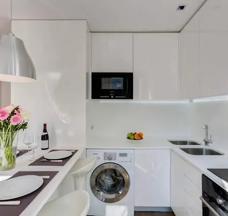 Апартаменты Champs Elysees Париж