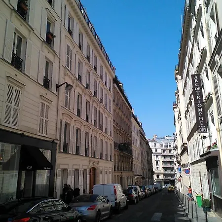 Champs Elysees Апартаменты