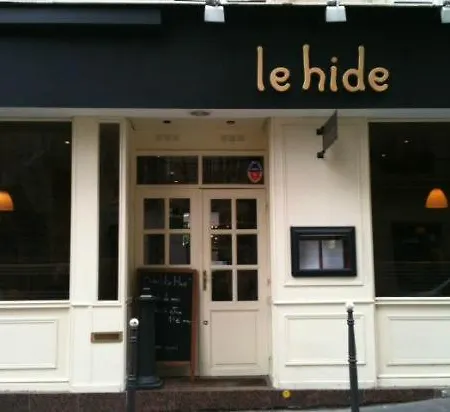 Champs Elysees Апартаменты